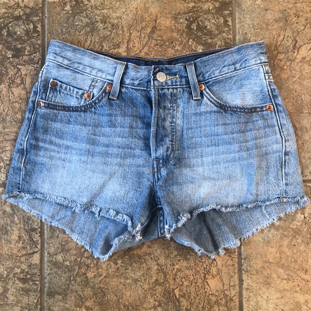 Levi’s shorts